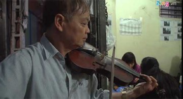 Độc nhất Hà thành: Quán ốc phục vụ đàn violon