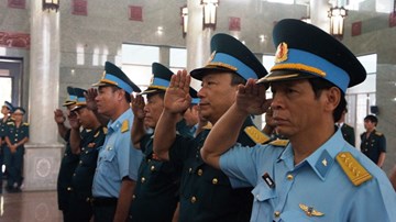 Vụ 2 máy bay rơi: Truy điệu 2 phi công hi sinh