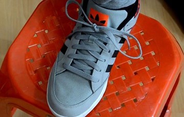 Cách dạy trẻ buộc dây giày cực nhanh và đẹp mắt