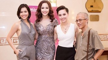 Lộ clip Mai Phương Thúy múa hát cứng đờ