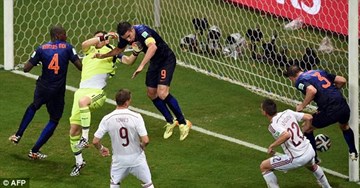 Stefan de Vrij nhân đôi cách biệt cho Hà Lan