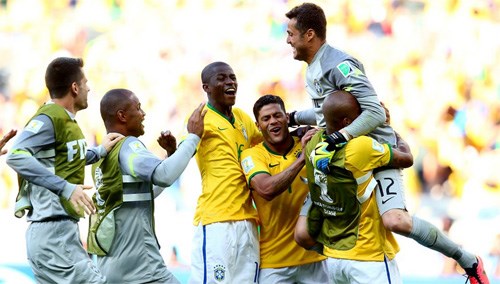 Vòng 1/16 World Cup: Chile 1-1 Brazil (Pen 2-3)​
