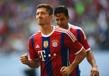 Lewandowski lập cú đúp giúp Bayern VĐ Telecom Cup