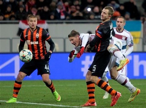 Vòng 1/8 Champions League: Shakhtar Donetsk 0-0 Munich