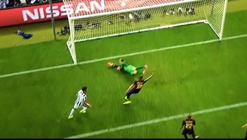 Morata đệm lòng cận thành san bằng tỷ số