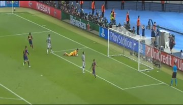 Neymar dứt điểm chân trái ấn định tỷ số 3-1