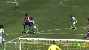 Pha solo ghi bàn cực đỉnh của sao nhí Barca