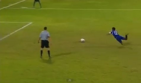 Pha sút penalty bá đạo nhất làng túc cầu thế giới