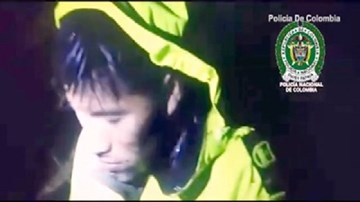 Đau lòng tiếp viên sống sót sau vụ rơi máy bay gọi tên đồng nghiệp