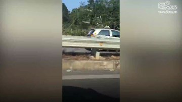 Taxi tổ lái 