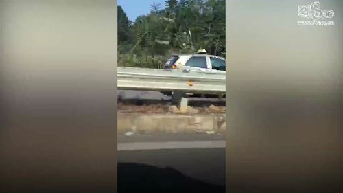 Taxi tổ lái 