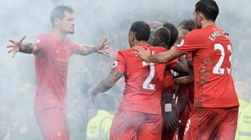Thắng ở phút 90+4, Liverpool đòi lại ngôi nhì từ tay Man City