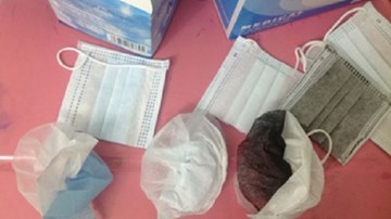 Bóc mẽ sự thật đằng sau khẩu trang y tế rởm, giá siêu rẻ