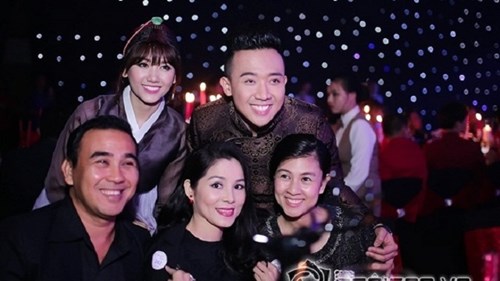 Dàn sao Việt chúc mừng hạnh phúc Trấn Thành - Hari Won