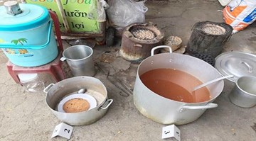 Video tố cáo người phụ nữ bỏ thuốc chuột vào nồi bún riêu