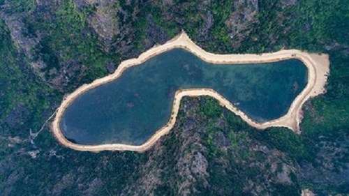 Toàn cảnh 'Tuyệt tình cốc' thơ mộng hút hồn phượt thủ Việt