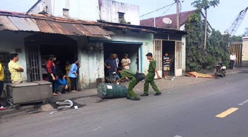 Thùng phuy phát nổ như bom, một người chết thảm