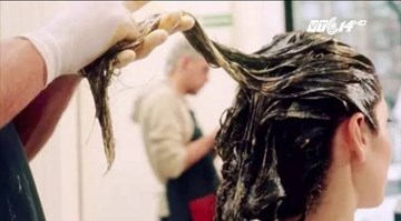 Cô giáo 47 tuổi tử vong sau 10 ngày nhuộm tóc