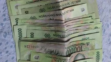 TP.HCM: Nhặt được 3 triệu ở cây ATM, quyết tìm chủ nhân để trả