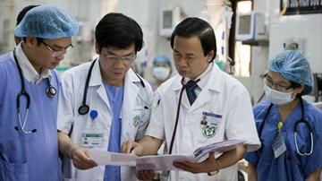 Đổi mới phong cách, thái độ phục vụ, hướng tới sự hài lòng của người bệnh