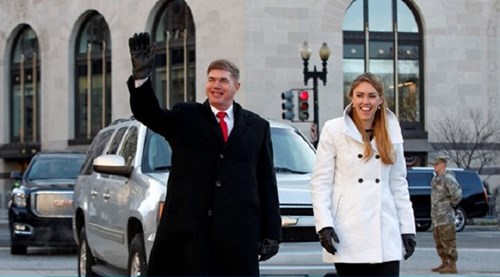 Donald Trump 'giả' diễn tập cho lễ nhậm chức của Trump