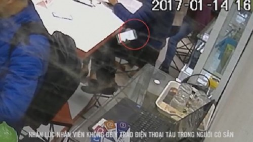 Trộm dùng chiêu trò tráo iPhone nhanh như chớp