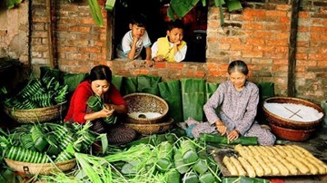 Con dâu nên ăn Tết nhà nội hay nhà ngoại?