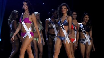 Mãn nhãn với màn trình diễn trang phục áo tắm của top 13 Hoa hậu Hoàn vũ