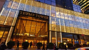 Cận cảnh khách sạn Trump ở Las Vegas