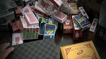 Nhận diện thủ đoạn đánh bạc bịp
