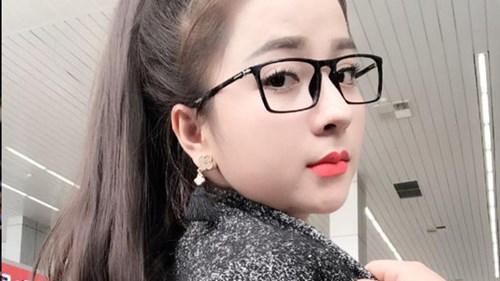 Cô gái xinh đẹp khéo từ chối uống rượu bằng cách... hát ví dặm cực hay