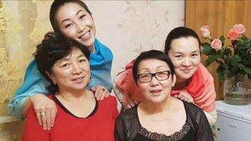 Cả mẹ lẫn con bị trao nhầm khi mới sinh tại cùng bệnh viện