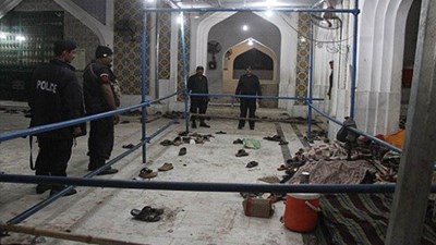 IS đánh bom đẫm máu tại Pakistan, 72 người chết