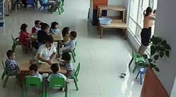 TP.HCM: Làm rõ vụ cô giáo dọa ném trẻ ra ngoài cửa sổ