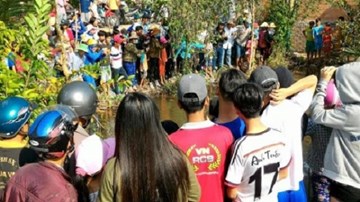 Bắt được cua đinh hiếm nặng 26kg gây xôn xao Đồng Tháp
