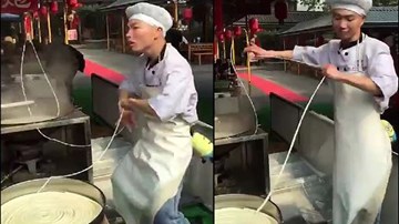 Vừa nấu mỳ vừa múa, chàng trai gây sốt chỉ với 31 giây