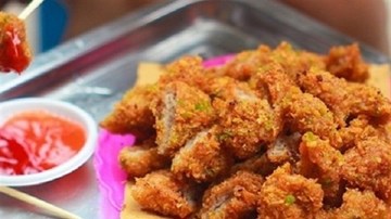 Truy tìm con đường phân phối tiêu thụ của nem chua rán tẩm hóa chất