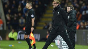 Thua sấp mặt, Klopp nổi điên với học trò