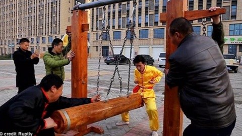 Kỳ quặc môn kungfu luyện 'của quý' rèn bản lĩnh đàn ông