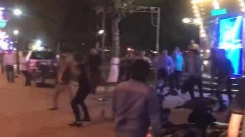 Điều tra vụ hỗn chiến kinh hoàng trước quán bar ở Nha Trang