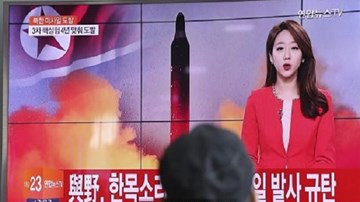 Triều Tiên bị nghi phóng thử tên lửa đạn đạo có thể vươn tới Mỹ