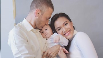 Phương Vy tung 'quà hot', lần đầu chia sẻ về mối quan hệ với mẹ chồng