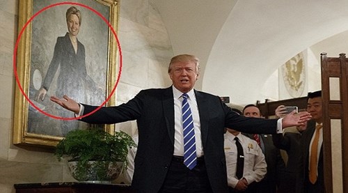 Tổng thống Donald Trump khiến du khách thăm Nhà Trắng kinh ngạc tột độ