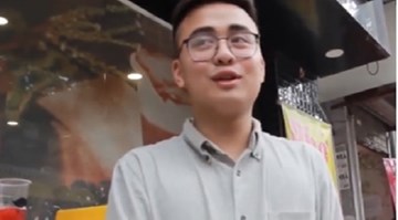 Tình huống 'hại não' với 50.000 đồng mua quà tặng mẹ hay bạn gái