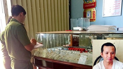 Bắt nghi can vụ trộm hơn 100 lượng vàng