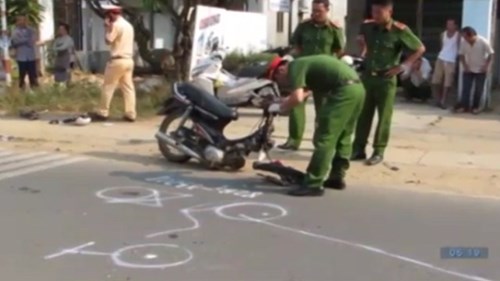 Xe máy đâm nhau, 2 người tử vong tại chỗ