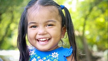 Nghẹn ngào trước nghị lực phi thường của thiên thần kém may mắn này