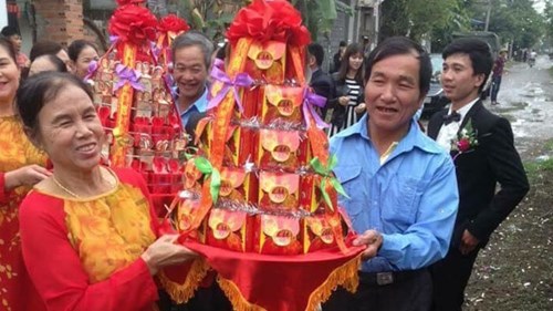 Dàn bê tráp U50 - U60 'chất lừ' ở Hải Phòng gây xôn xao cộng đồng mạng
