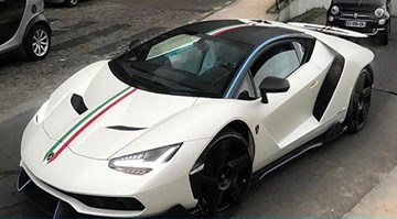 Lamborghini Centenario của đại gia Trung Đông gầm rú trên phố