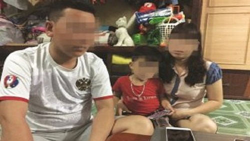 Tình tiết vụ bảo mẫu trường tư thục bạo hành bé trai